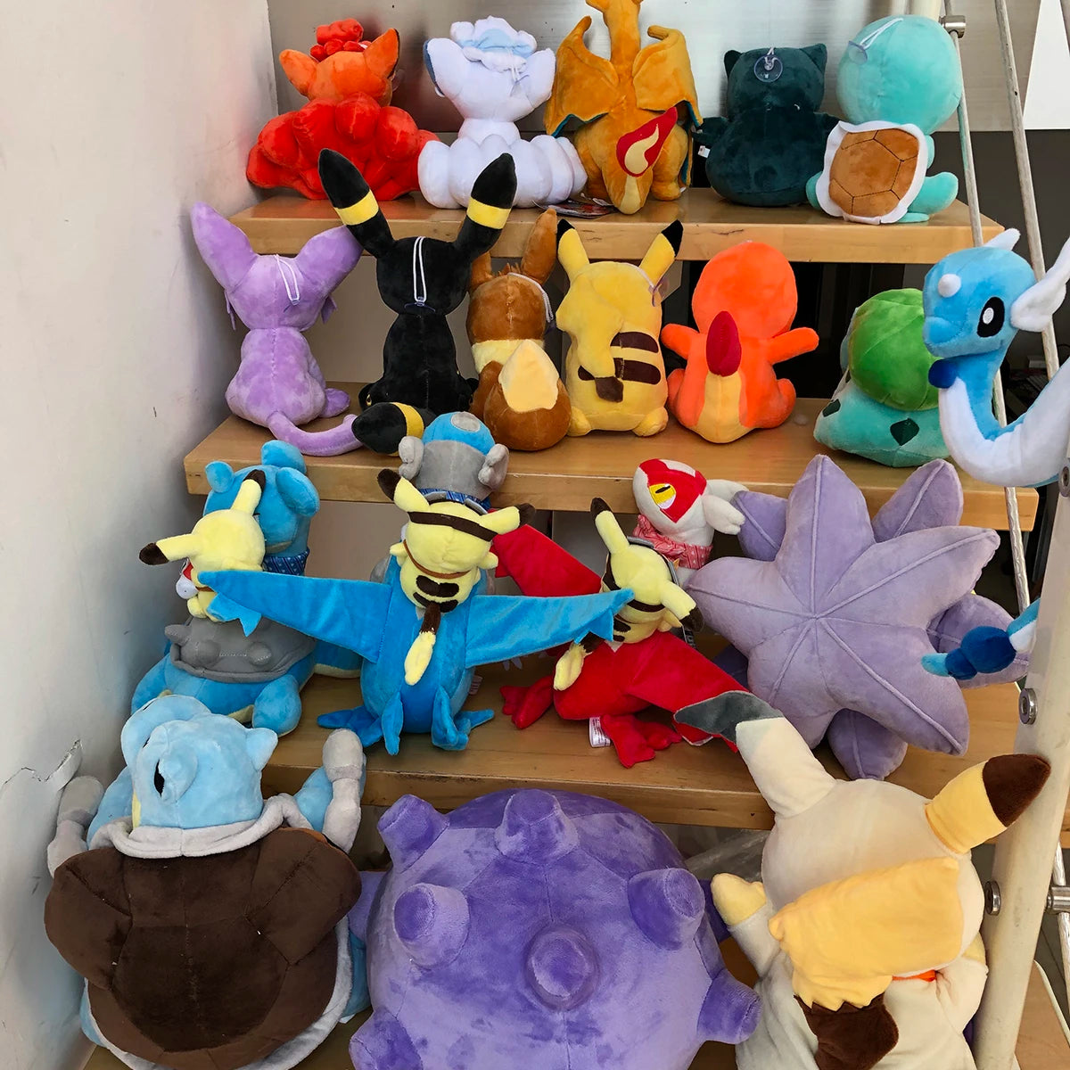 Juguete de peluche de Pokémon, Pikachu, Eevee, Charmander, Squirtle, Charizard, Blastoise, Bulbasaur, figura de Anime, muñeca, regalo de Navidad para bebé